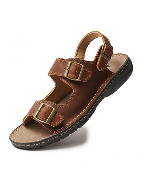 Men's Shoes Outdoor / Athletic / Casual Leather Sandals Brown  