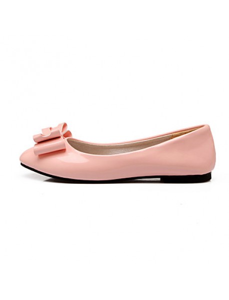 Women's Shoes Patent Leather Flat Heel Round Toe Flats Outdoor / Dress / Casual Black / Green / Pink / Beige